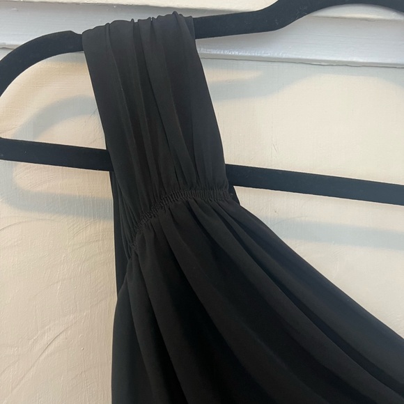 Black formal one shouldered dress - never been worn!! - Picture 5 of 7